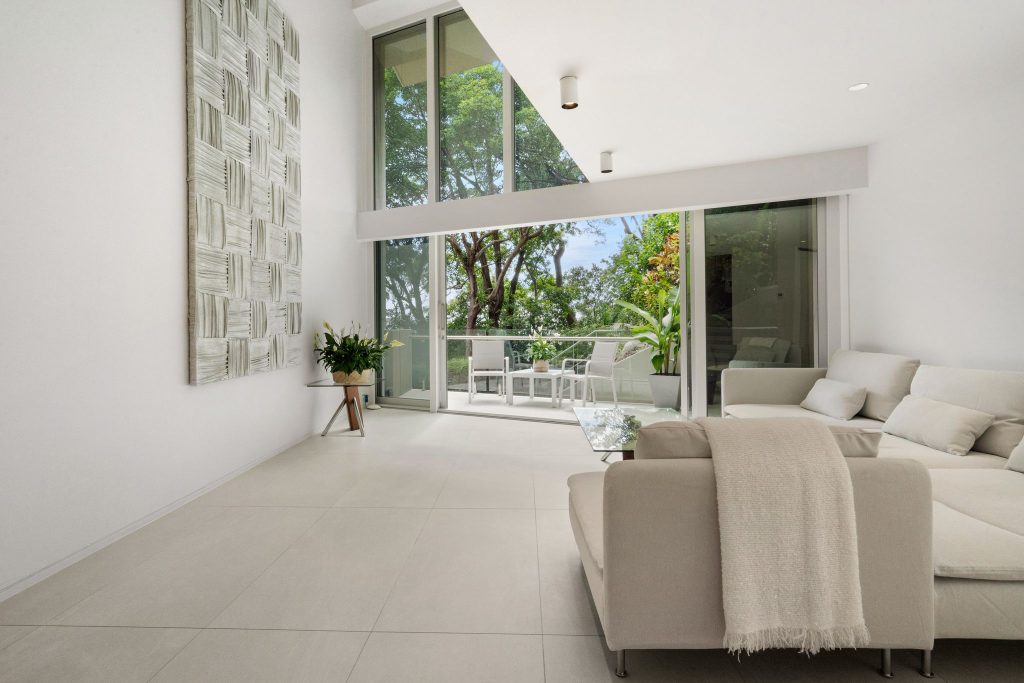 Little Cove Court Apartment 8