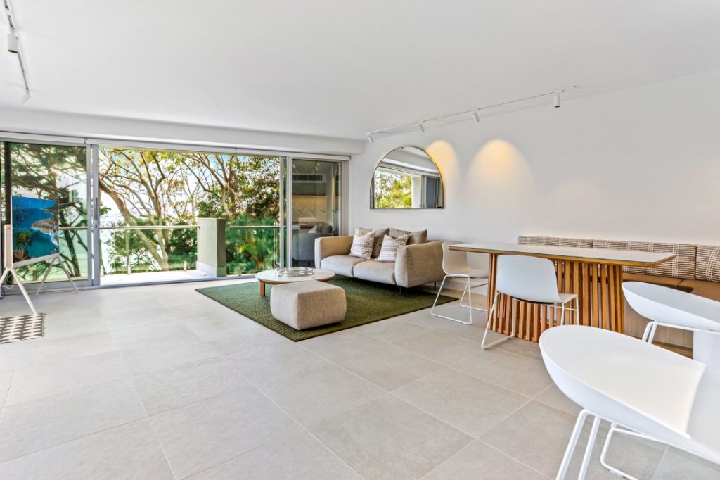 Unit 5 Little Cove Court